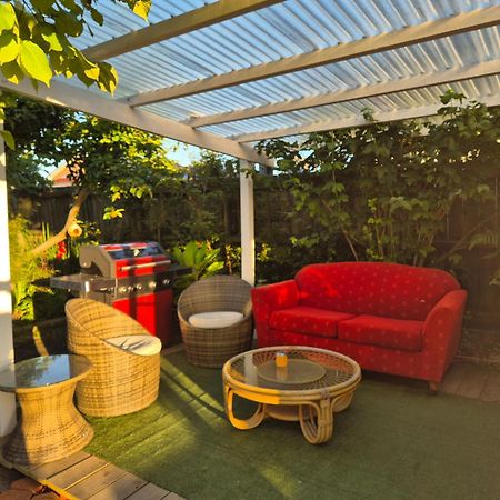 Delightful 1 Bedroom Tiny House, Unique And Memorable Westport Exterior foto